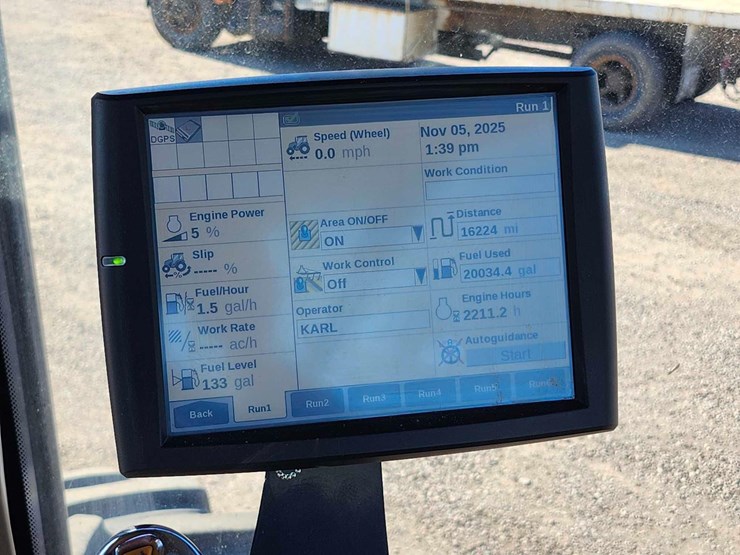 2012-case-ih-400-image-46