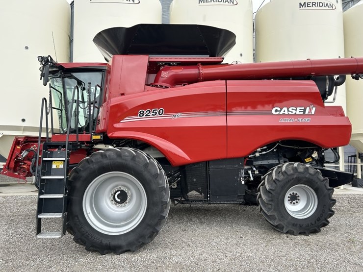 2019-case-ih-8250-image-20
