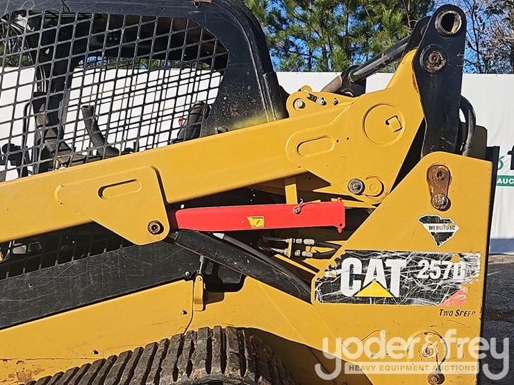 2019-caterpillar-257d-image-18