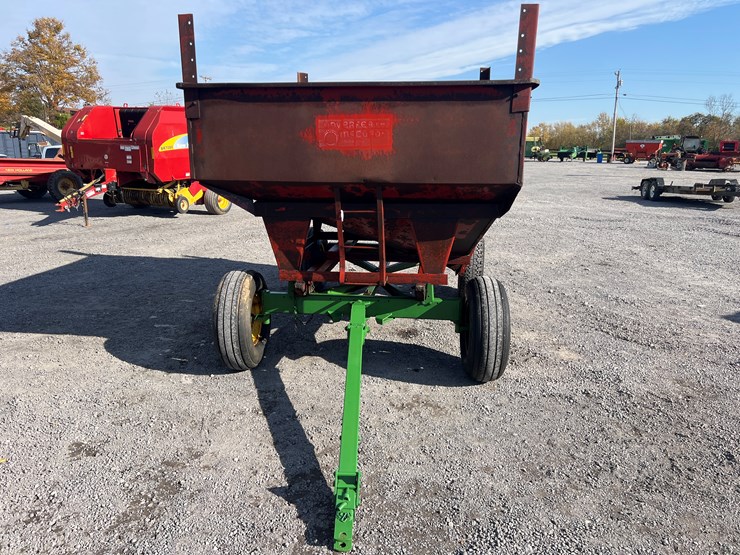 john-deere-1065-image-2