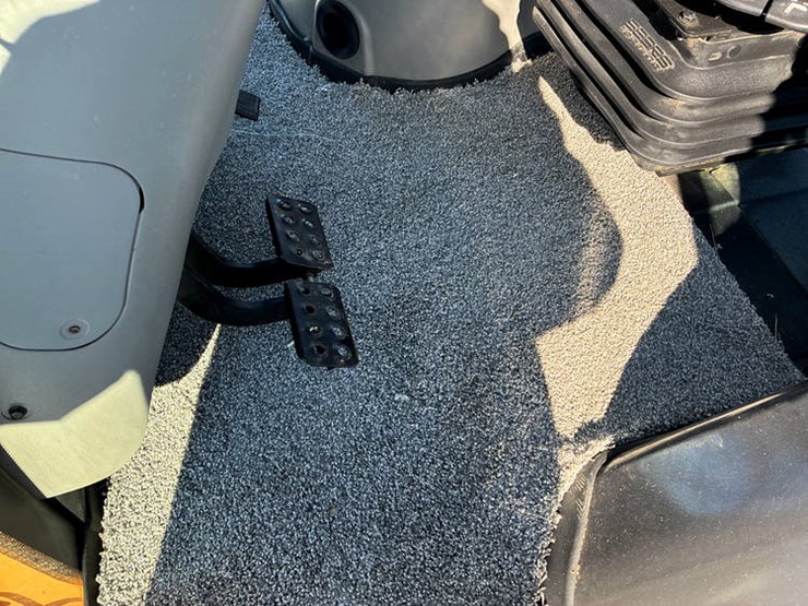 2020-case-580n-image-65