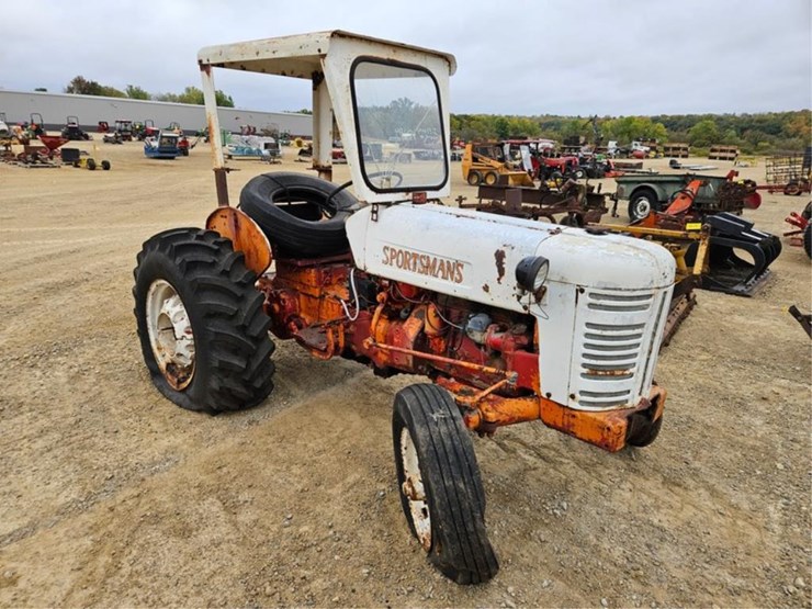 #3097-•-ih-wd4-tractor-image-7