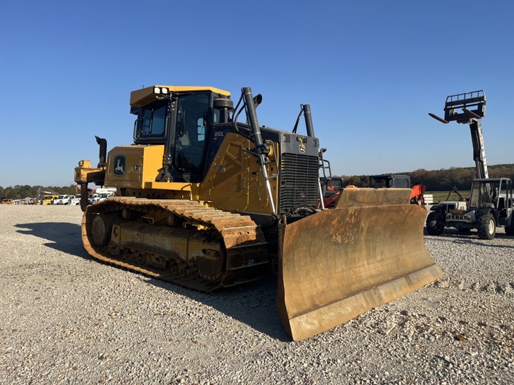 2021-deere-850l-wlt-image-4