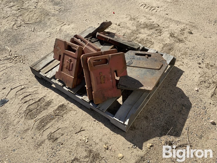 front-suitcase-weights-image-7