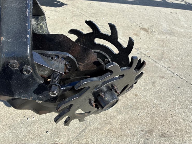 2014-kinze-3000-image-19