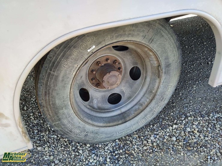 1996-chevrolet-p30-image-64