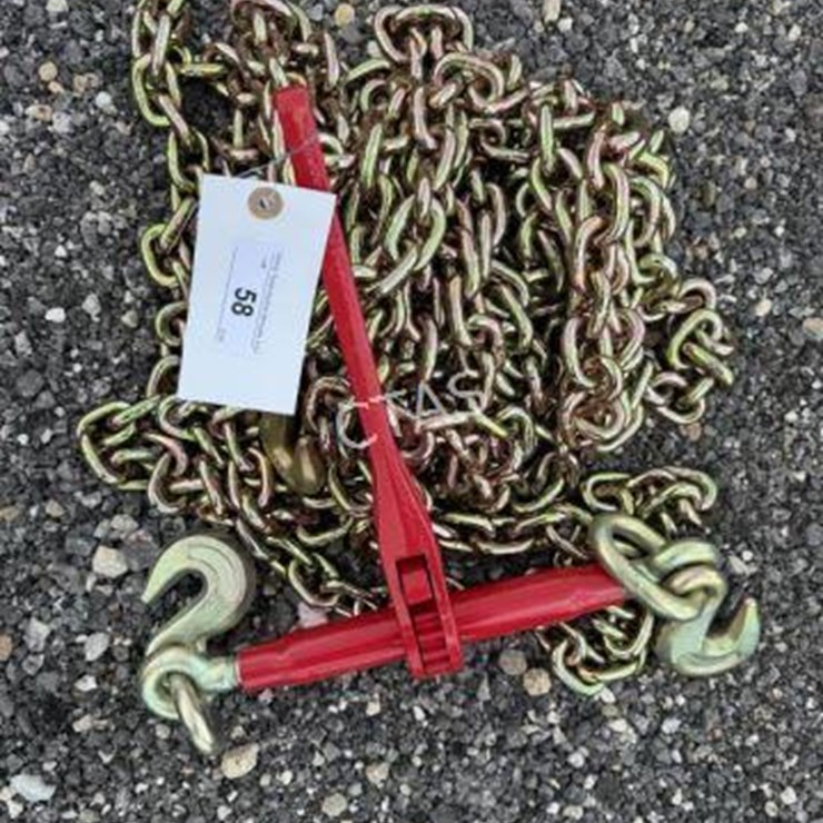 #58 • (2) 3/8" 20' Chains & (1) 9,200 lb Boomer