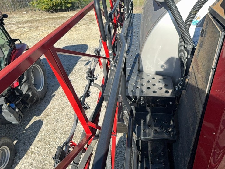 2023-case-ih-4350-patriot--sprayer-image-151