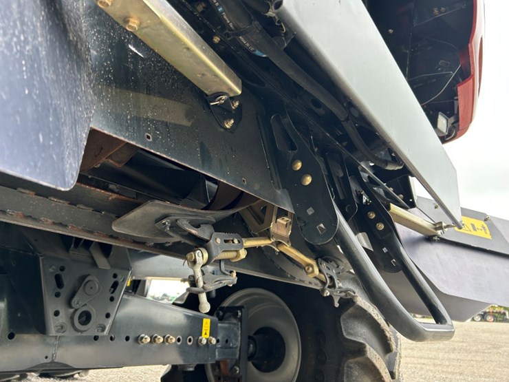 2019-case-ih-8250-image-90