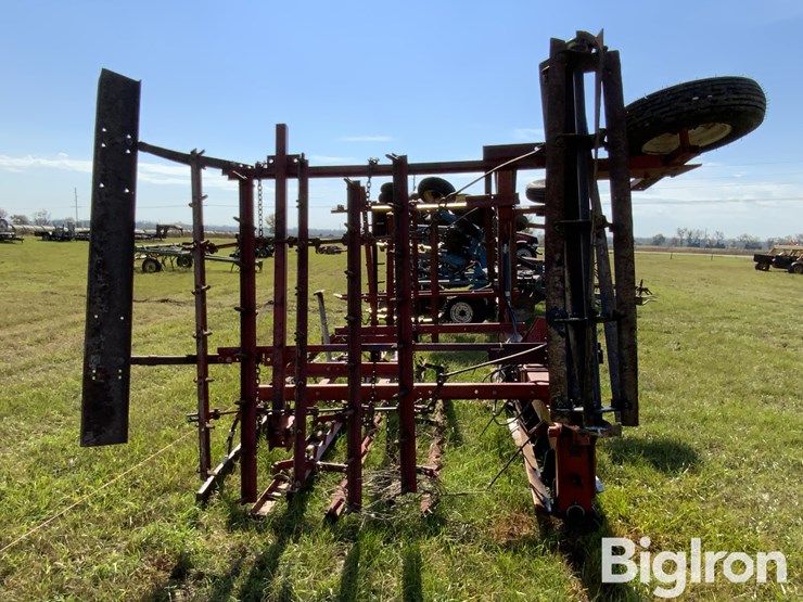 wil-rich-rolling-harrow-image-4