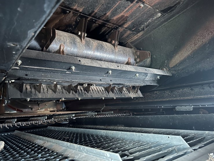 2019-case-ih-8250-image-87