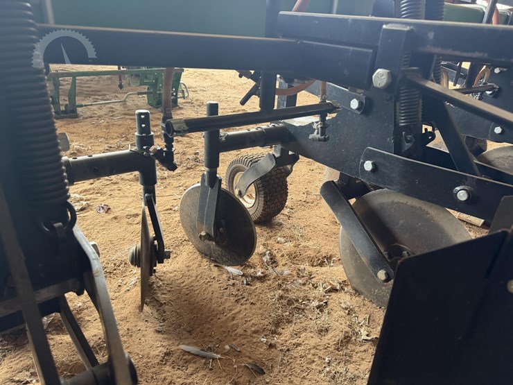 2021-b-&-h-9100-image-18