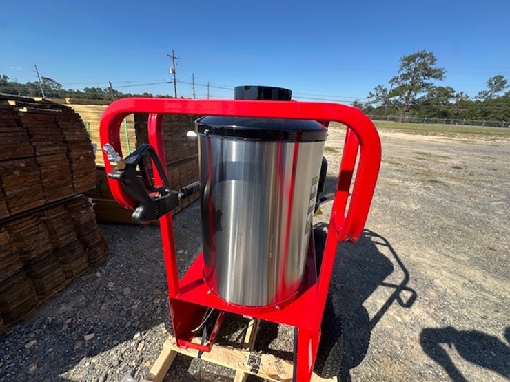 #24699-•-magnum-4000-series-gold-pressure-washer-image-19