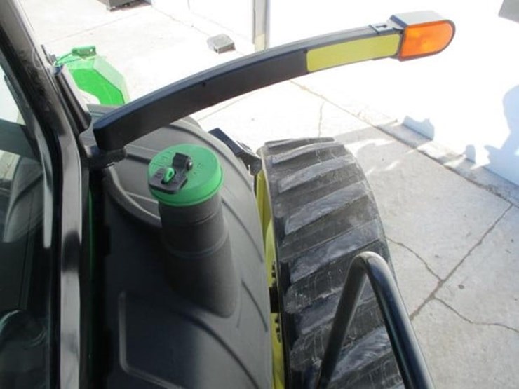 2013-john-deere-8360rt-image-48