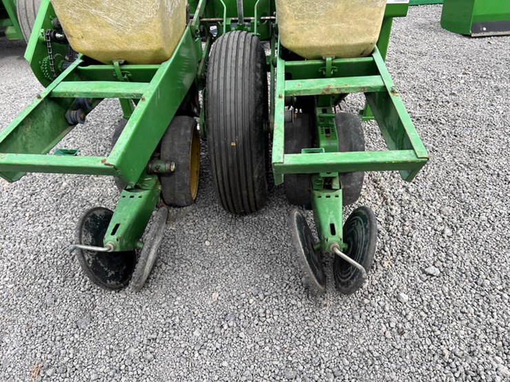 john-deere-2-image-4