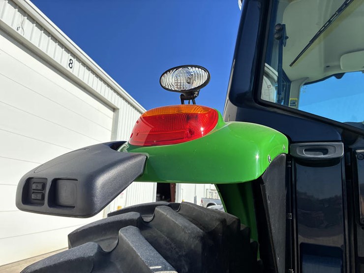 2023-john-deere-6175m-image-33