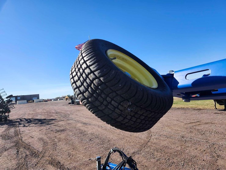 2013-landoll-7431-23-image-21