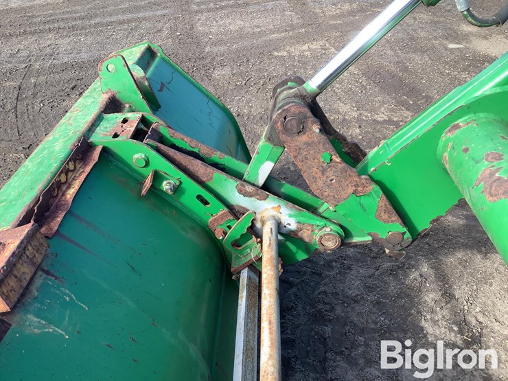 john-deere-7330-premium-image-19