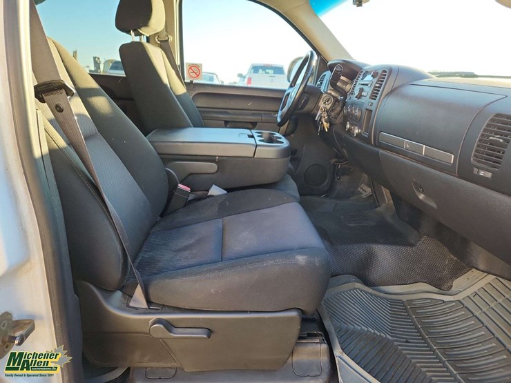 2011-chevrolet-silverado-1500-lt-image-20