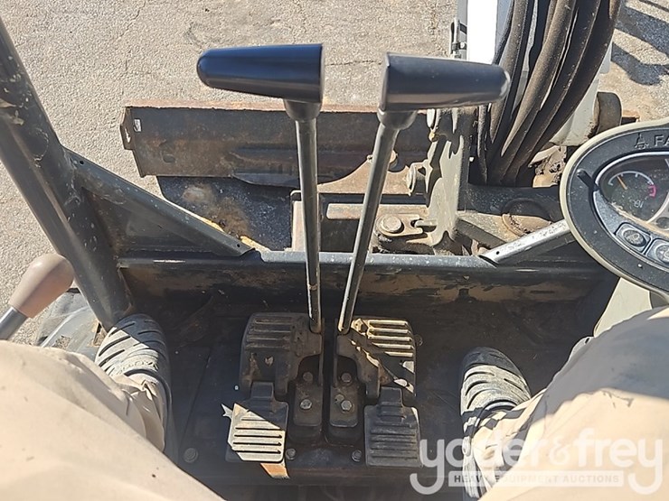 2017-bobcat-e45-image-36