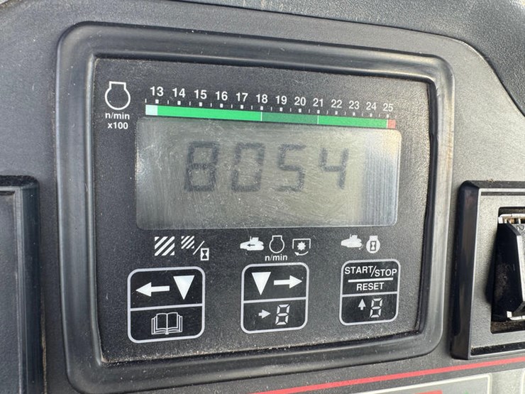 caterpillar-20-image-54