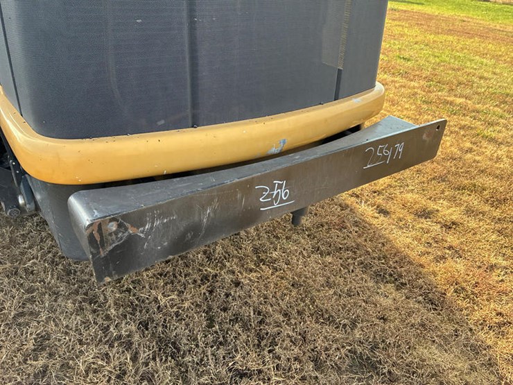 #114632-•-cat-85e-#6js00405-image-9