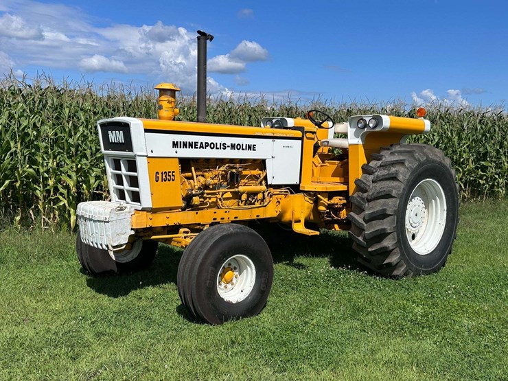 minneapolis-moline-g1355-image-1
