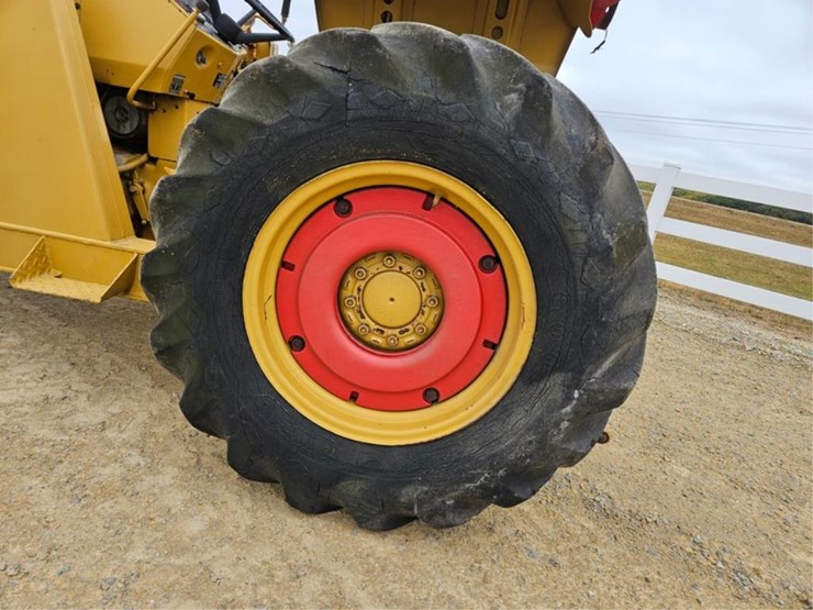 #3093-•-massey-ferguson-34a-tractor/loader-image-43