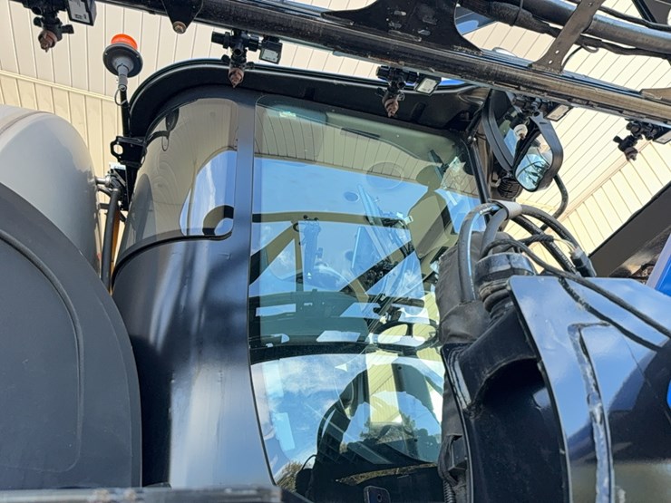 2023-new-holland-sp.310f-image-55