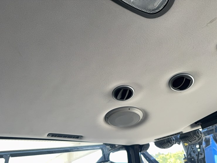 2023-new-holland-sp.310f-image-164