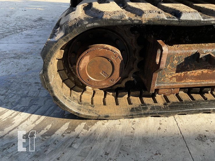 2014-bobcat-e85-image-13