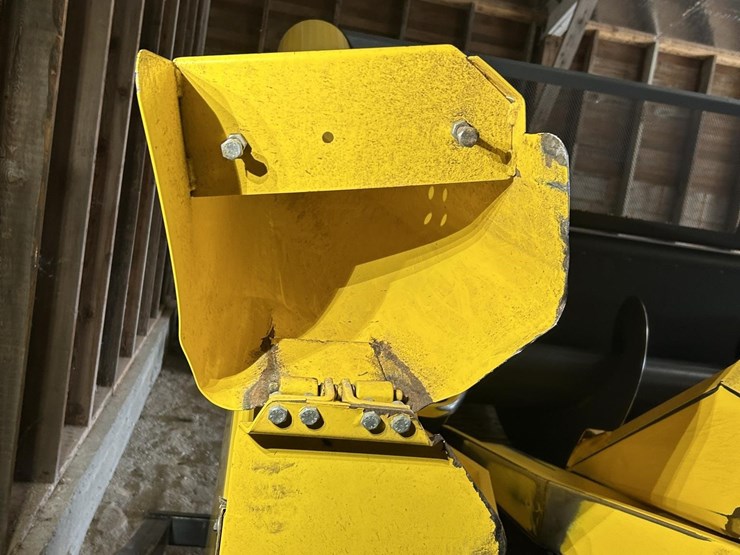 2014-fanteni-12r30-58-image-11