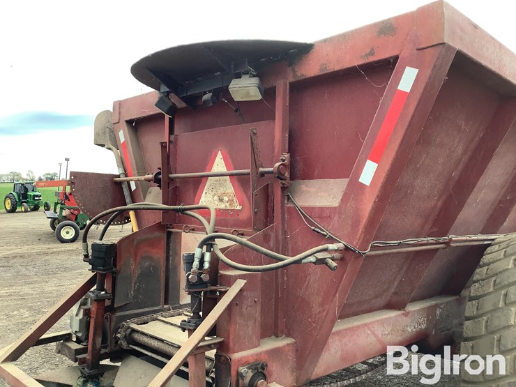 homemade-fertilizer-spreader-image-17