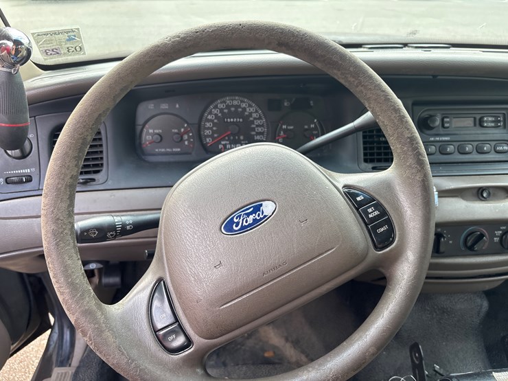 #5009-•-2003-ford-crown-victoria-|-for-parts/repairs-image-9