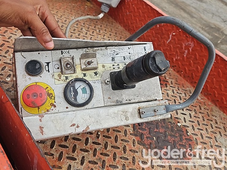 2018-skyjack-sjiii3219-image-16