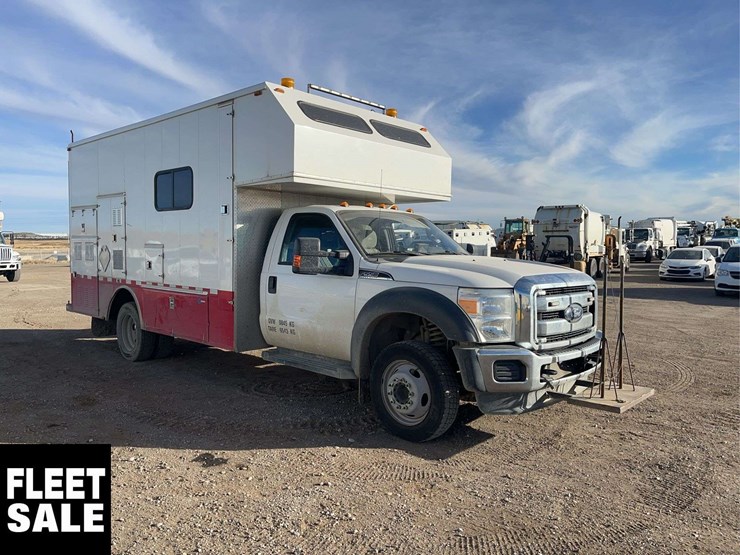 2012-ford-f550-image-6