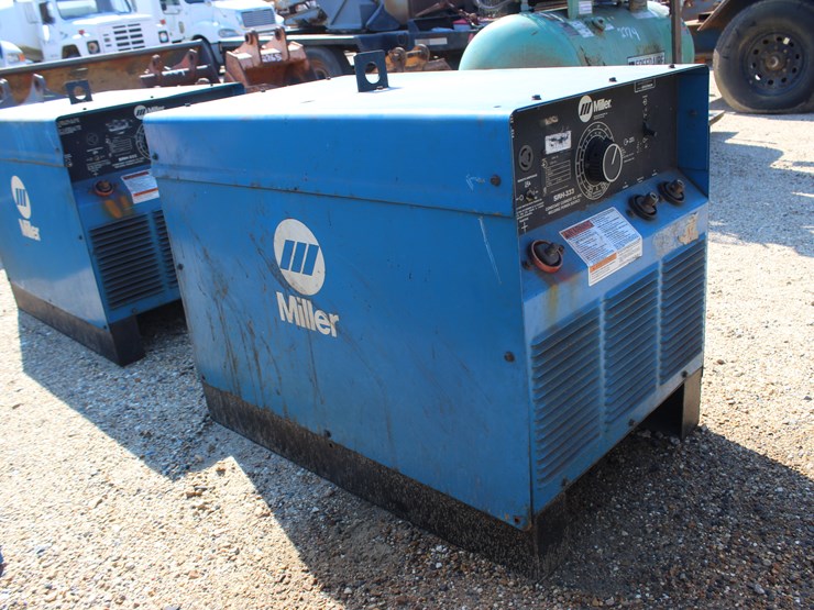 #3518-•-miller-srh-333-3-phase-welding-machine-image-3
