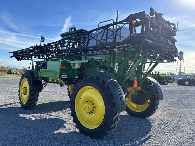 2014-john-deere-4830-image-7