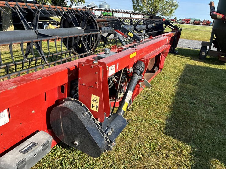 2015-case-ih-3162-image-27