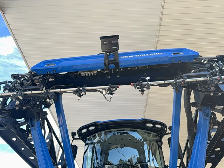2023-new-holland-sp.310f-image-69