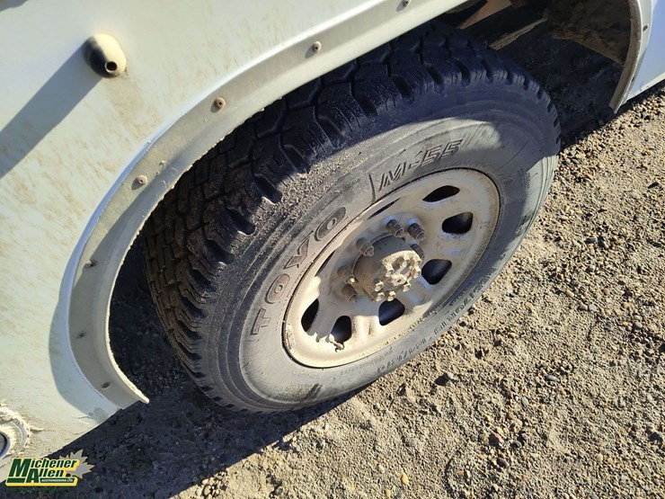 2016-gmc-sierra-3500hd-image-30