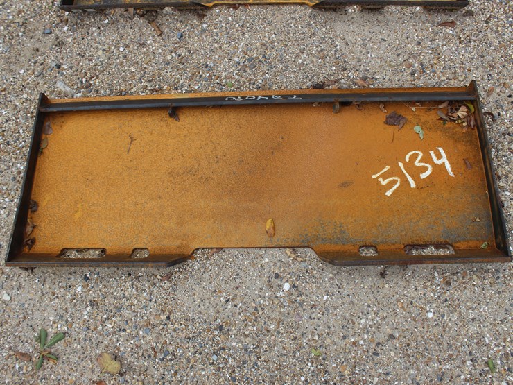 #5134-•-2025-wolverine-1/4-inch-quick-attach-mount-plate-image-1