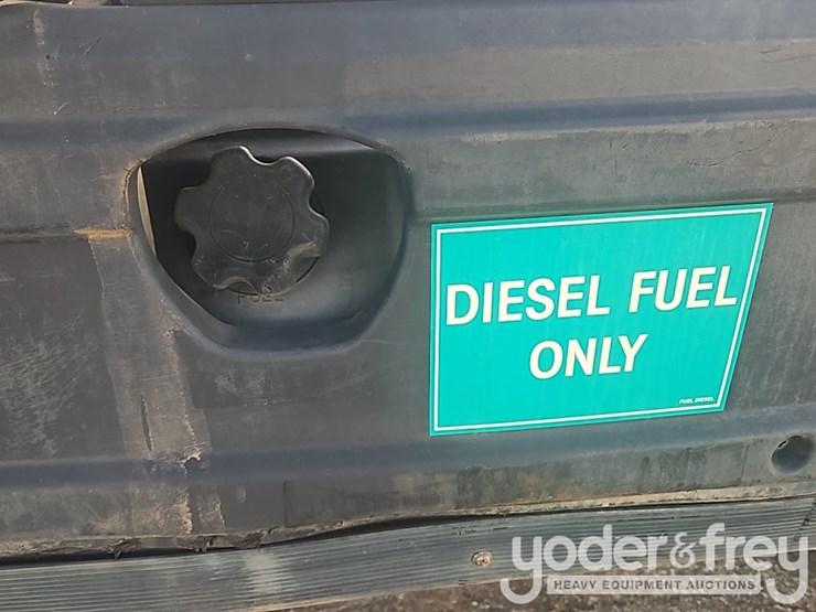 2019-club-car-carryall-1700-image-21