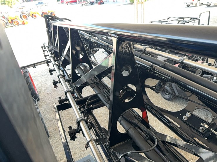 2023-new-holland-sp.310f-image-134