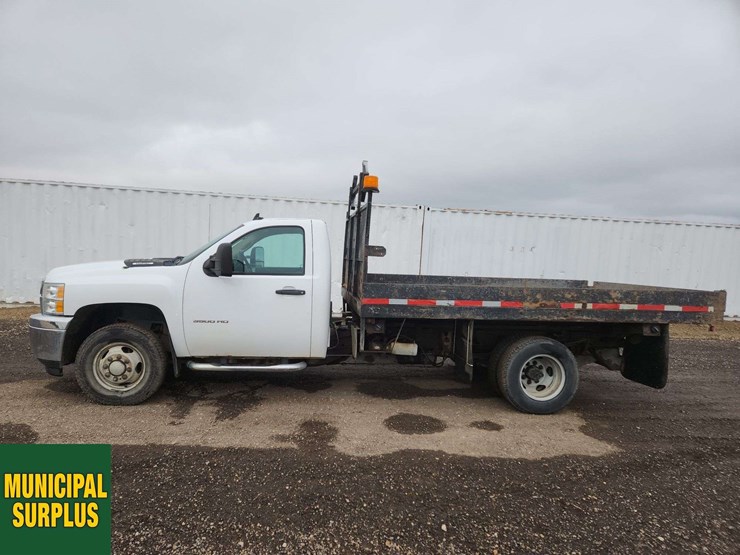 2013-chevrolet-silverado-3500hd-image-20