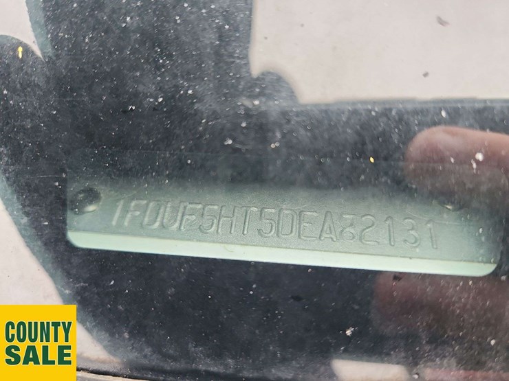 2013-ford-f550-image-6