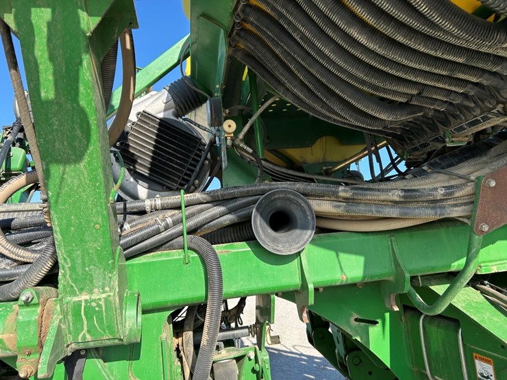 2004-john-deere-1790-image-20