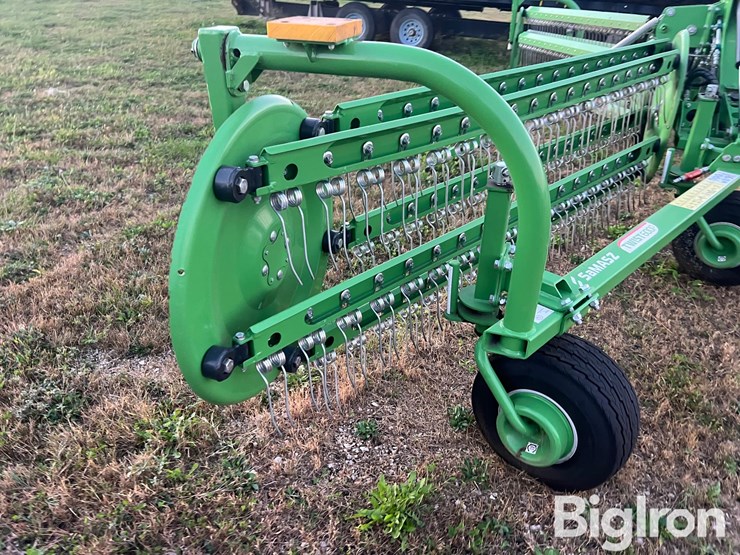 2022-samasz-twist-600p-front-mount-basket-rake-image-15