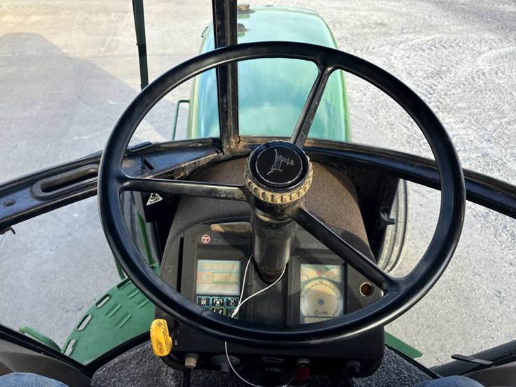 1994-john-deere-4560-image-69
