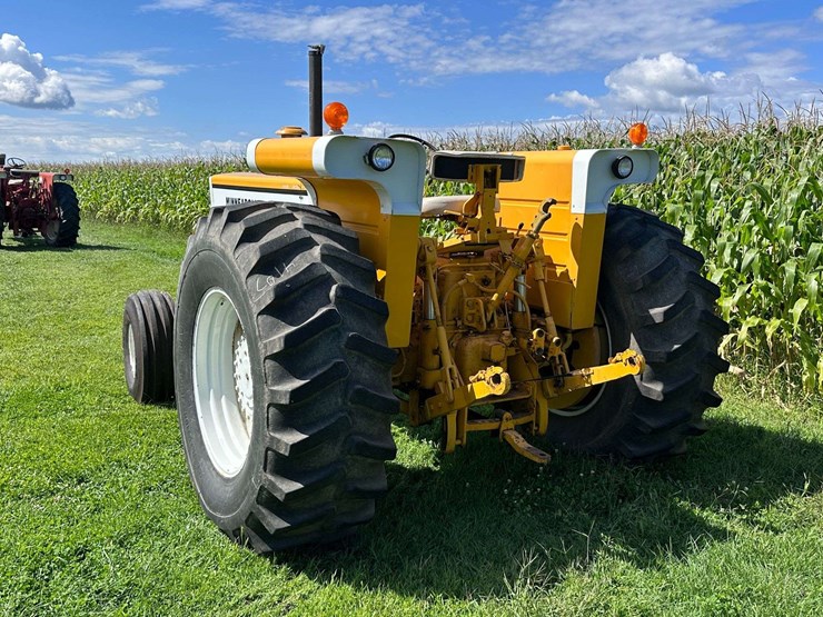 minneapolis-moline-g1355-image-27